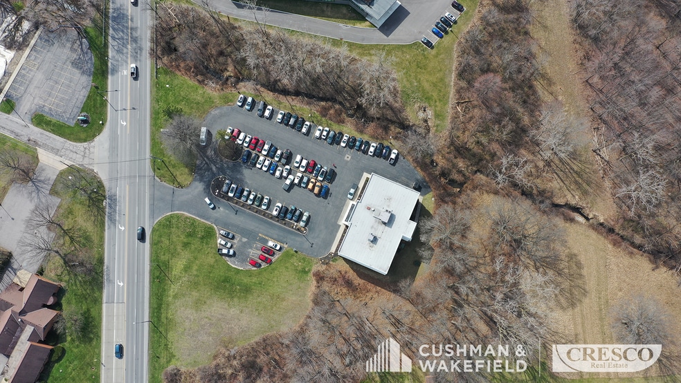 More Photos Of 6100 S Broadway Ave, Lorain Medical For Lease