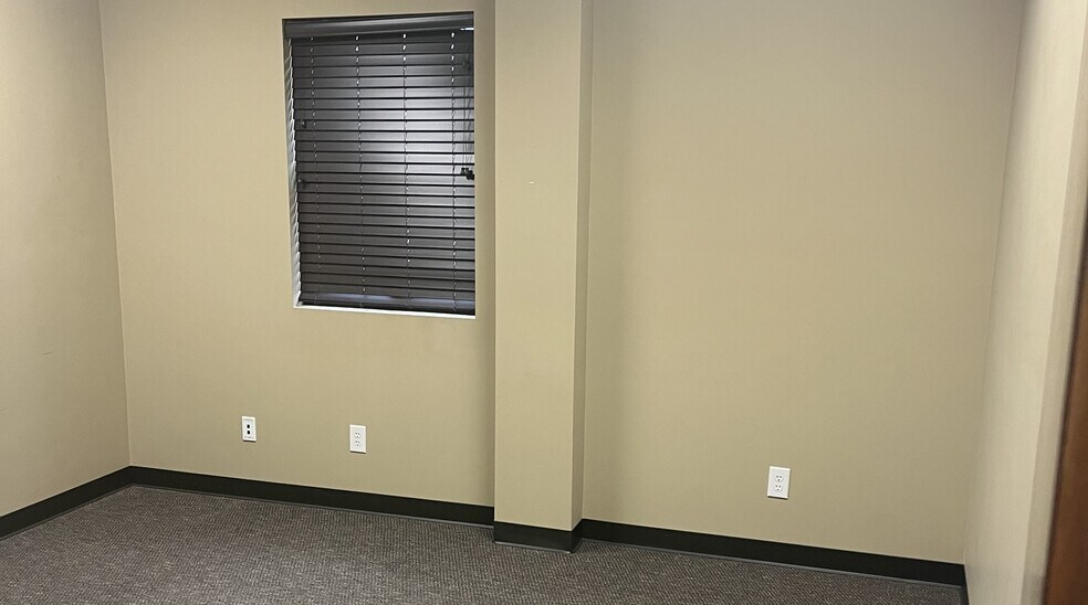 More Photos Of 12201 N Highway 41, Evansville Unknown For Lease