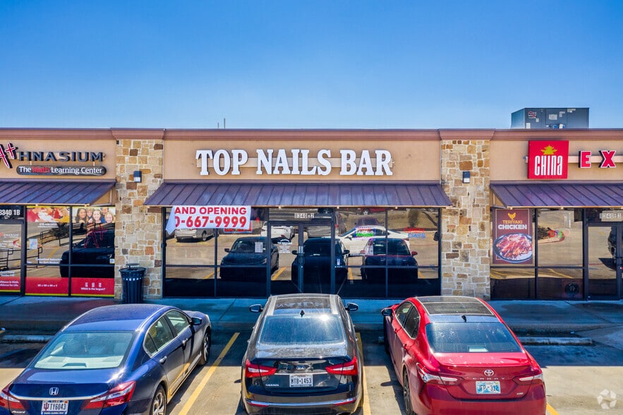 More Photos Of 8340 FM-78, Converse Storefront Retail Office For Lease