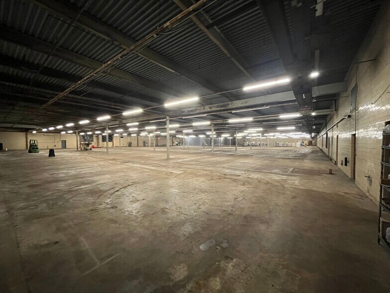 More Photos Of 3405 Allendale Fairfax Hwy, Fairfax Warehouse For Lease