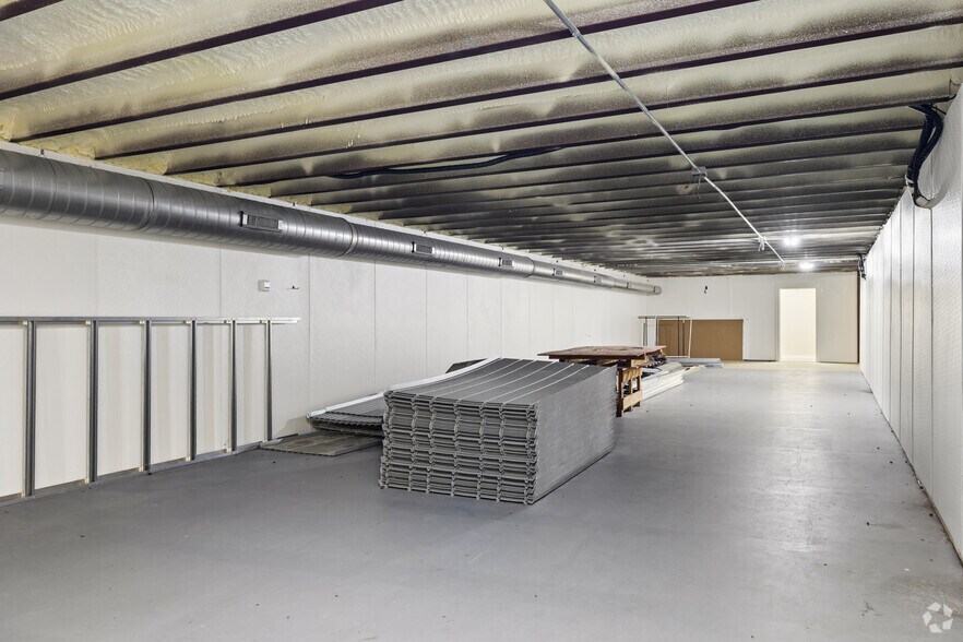 More Photos Of 865 County Road 446, Rockdale Warehouse For Sale