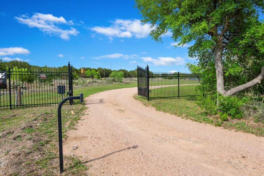 More Photos Of 260 Gregg dr, Spicewood Land For Sale