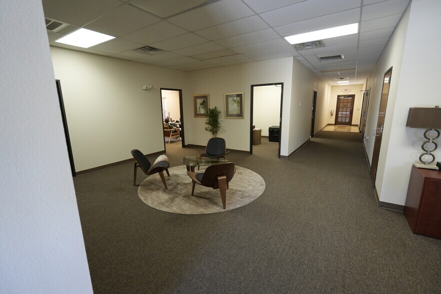 More Photos Of 200 Meadowlands Blvd, Keller Office For Sale
