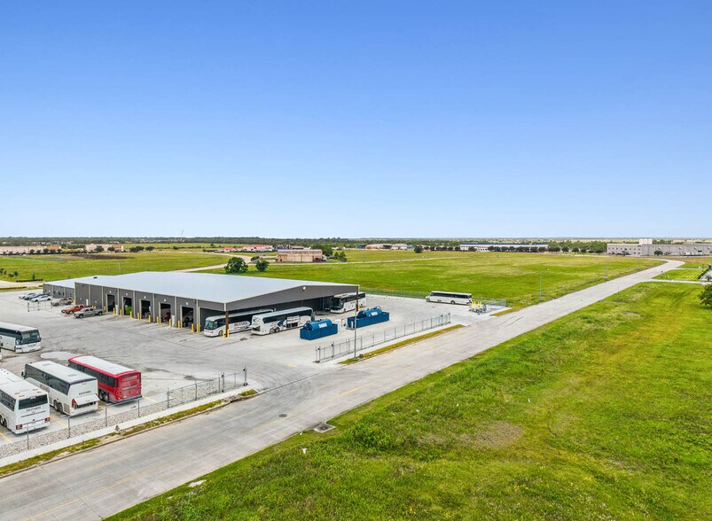 More Photos Of 1015 Jade Ave, Port Arthur Industrial For Sale