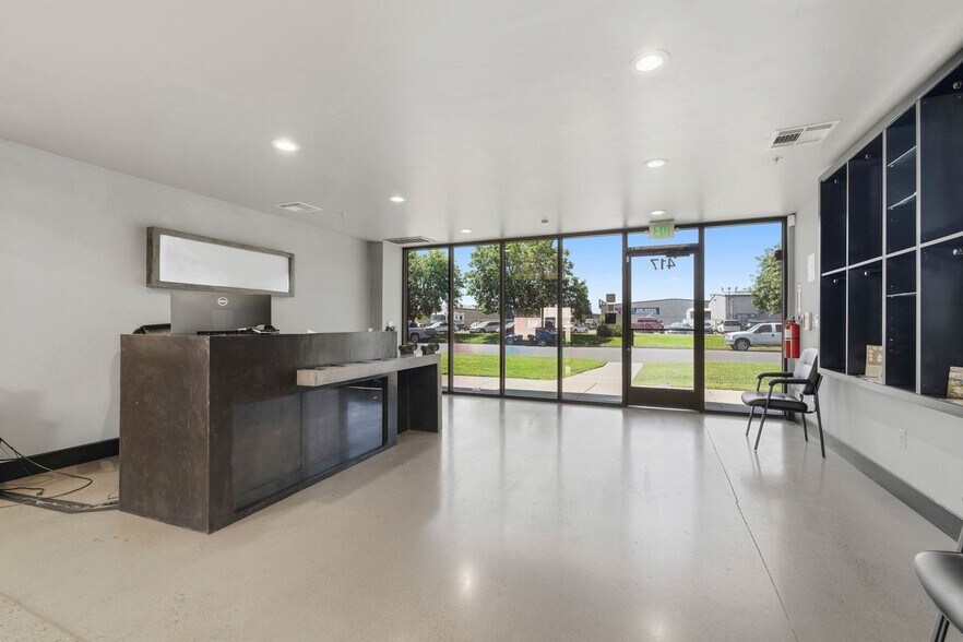 More Photos Of 417 Galaxy Way, Modesto Warehouse For Sale