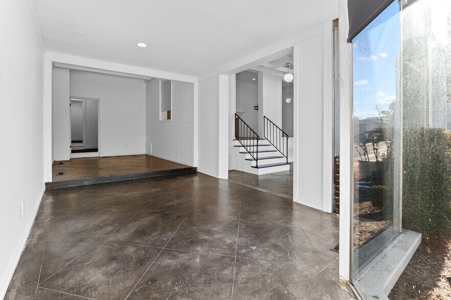 More Photos Of 1637 S Boston Ave, Tulsa Loft Creative Space For Lease