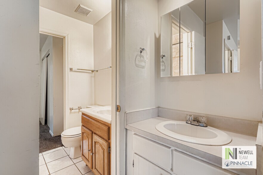 More Photos Of 5720 W Warren Ave, Denver Apartments For Sale