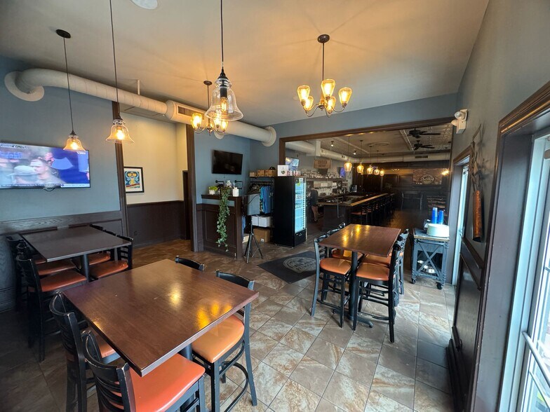 More Photos Of 7434 Village Center Dr, O'Fallon Restaurant For Sale