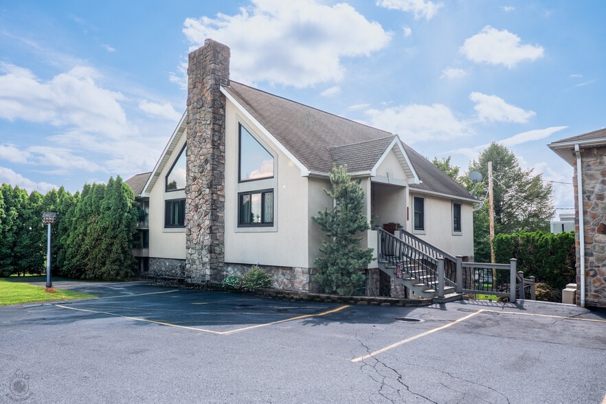 More Photos Of 270 E Northampton St, Bath Restaurant For Sale