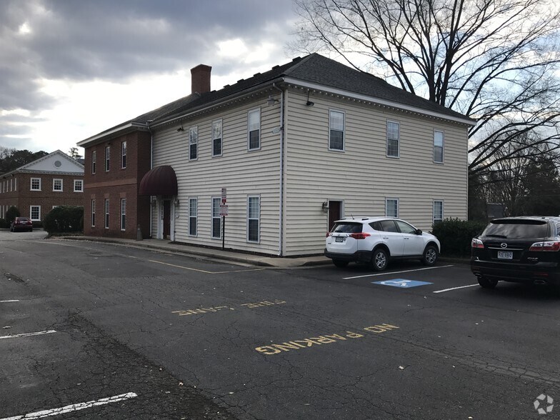 More Photos Of 8010 Ridge Rd, Richmond Office For Lease