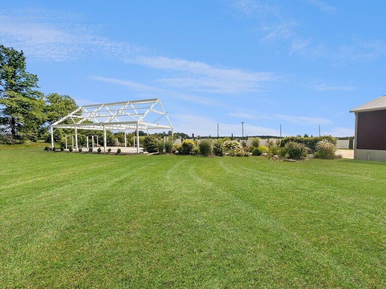 More Photos Of 3548 W County Road 500 N, Frankfort Warehouse For Sale