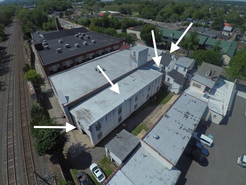 More Photos Of 26 E High St, Pottstown Warehouse For Sale