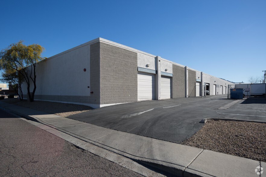 2033 W North Ln, Phoenix, AZ 85021 - Industrial For Lease Cityfeet.com