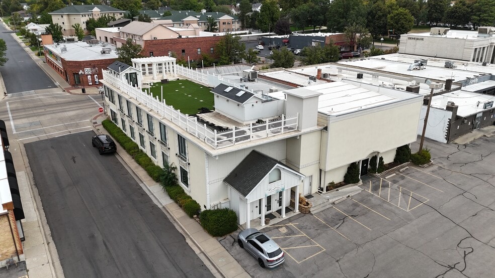 More Photos Of , Bountiful General Retail For Sale