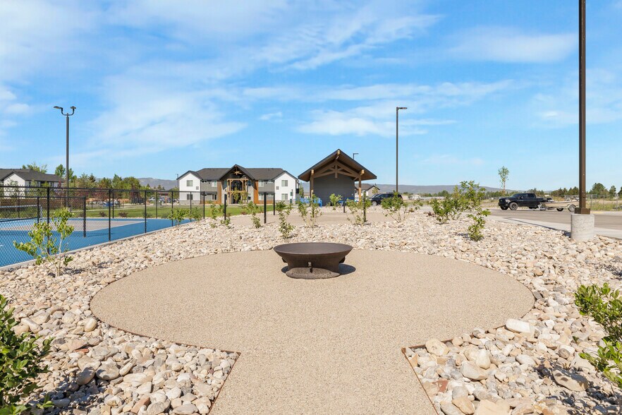 More Photos Of 201 E Ross Ave, Driggs Multifamily For Sale