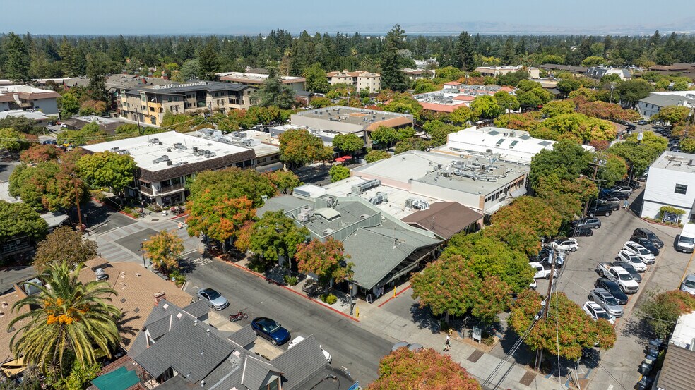 More Photos Of 293-295 State St, Los Altos Storefront For Lease