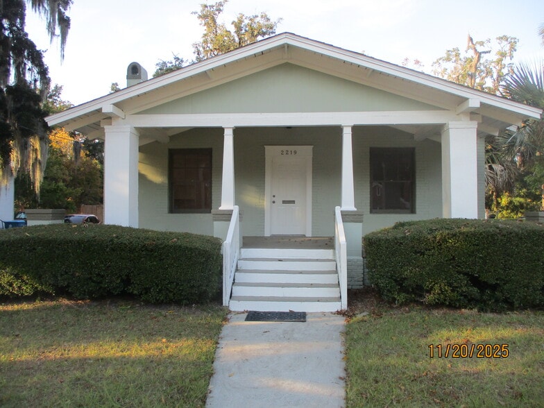 Primary Photo Of 2219 Gloucester St, Brunswick Office For Lease