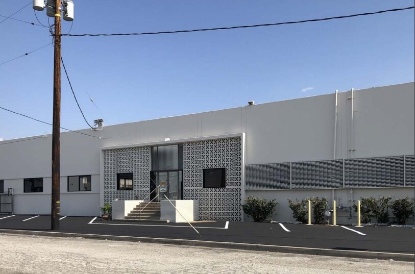 Primary Photo Of 2748 E Tanager Ave, Commerce Warehouse For Lease