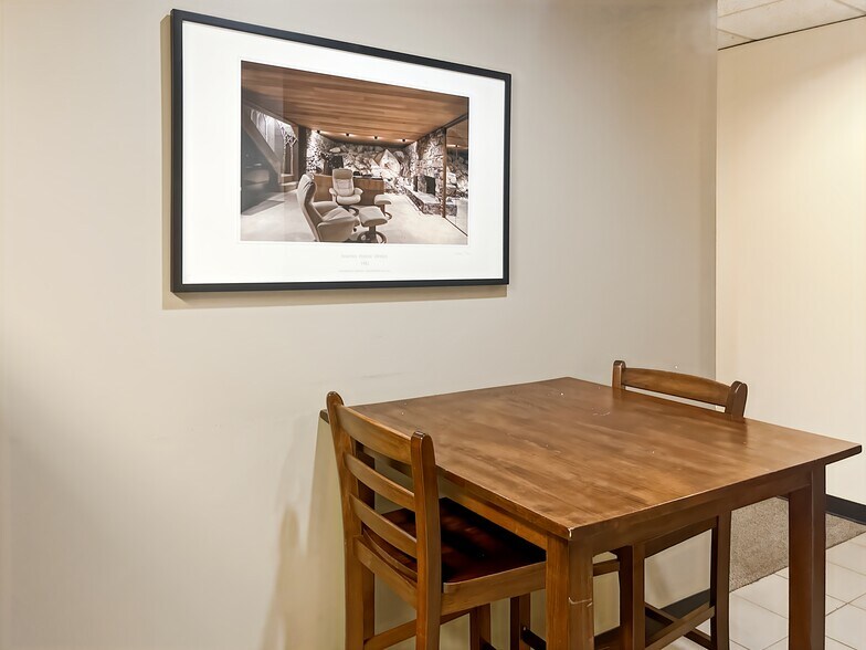 More Photos Of 131 Stony Cir, Santa Rosa Coworking Space