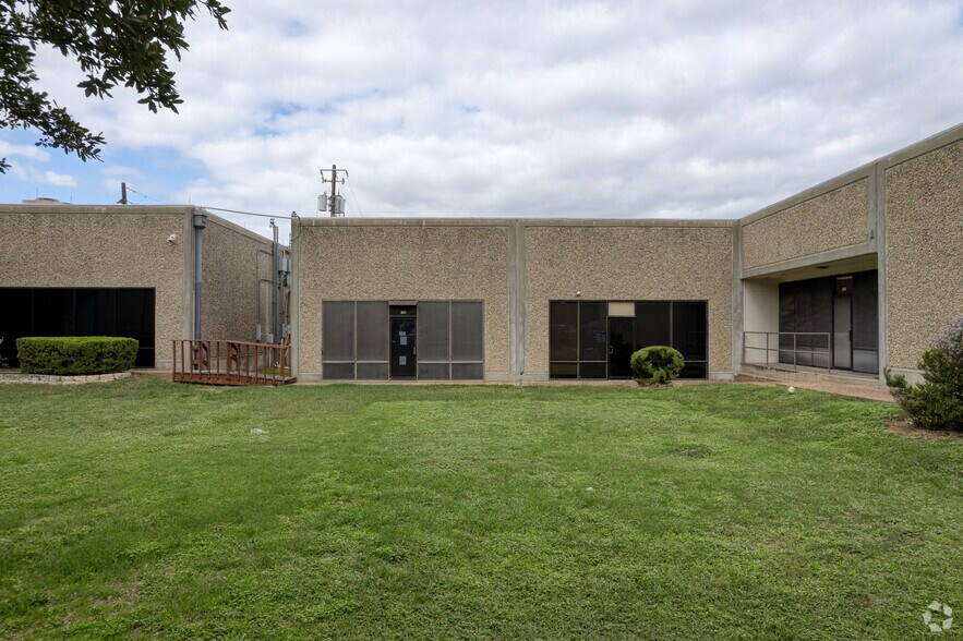 More Photos Of 7212 Mcneil Dr, Austin Unknown For Lease