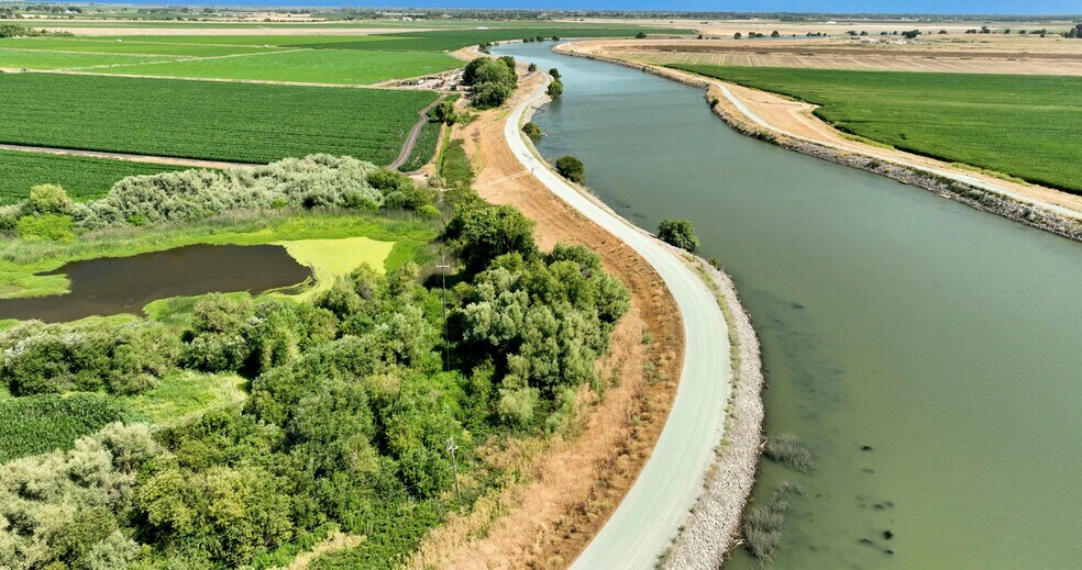 More Photos Of 19507 Tyler Island Road, Isleton Land For Sale