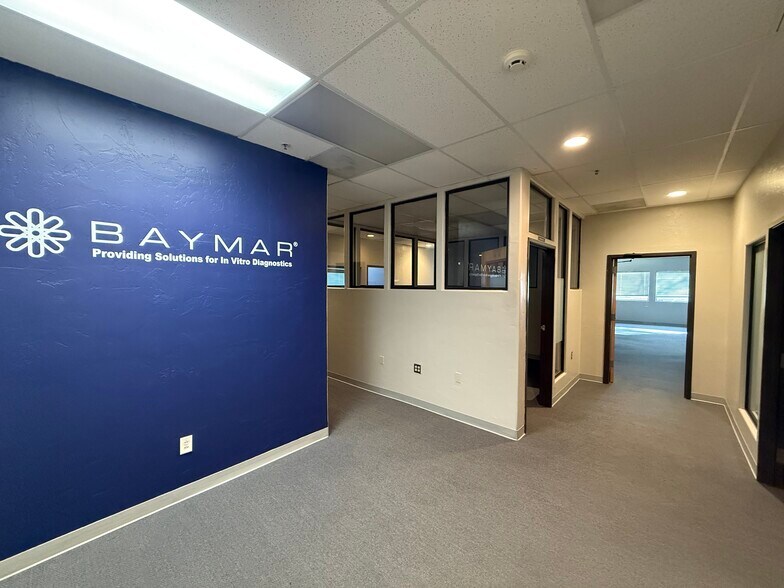 More Photos Of 180 W Magee Rd, Tucson Medical For Lease