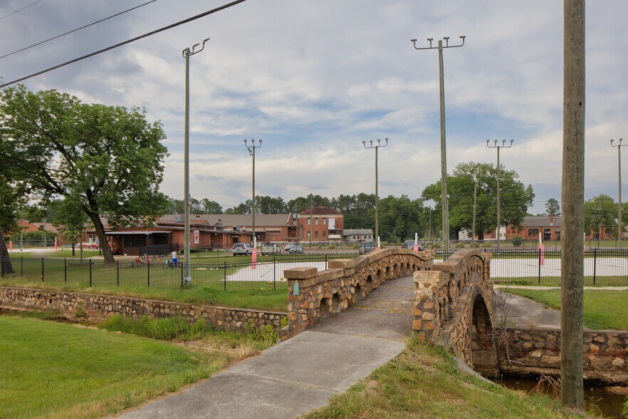 More Photos Of 100 Symphony Way, Anniston Sports And Entertainment For Sale