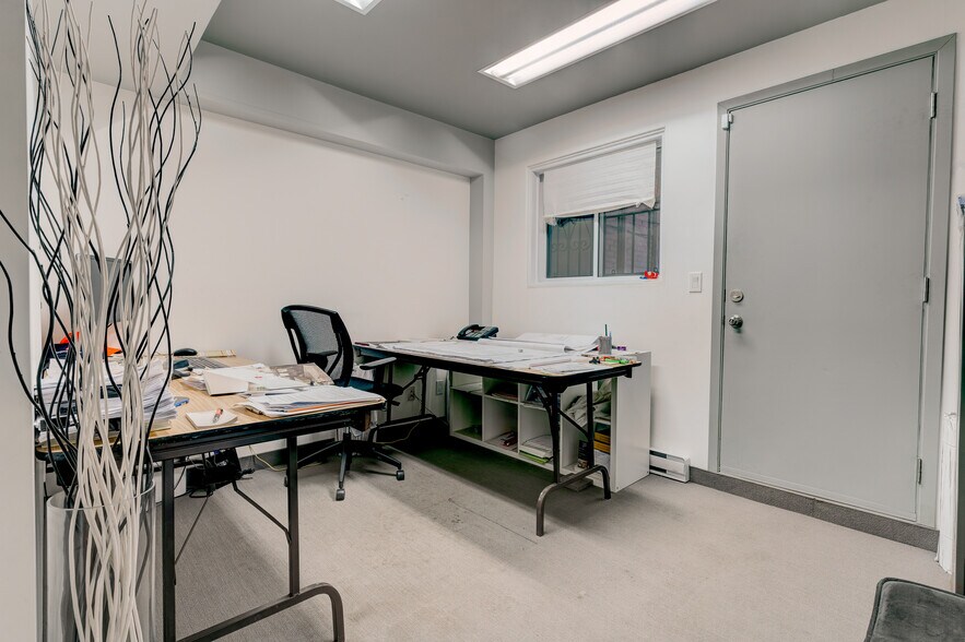 More Photos Of 6712-6714 Boul Saint-Laurent, Montréal Storefront Retail Residential For Lease