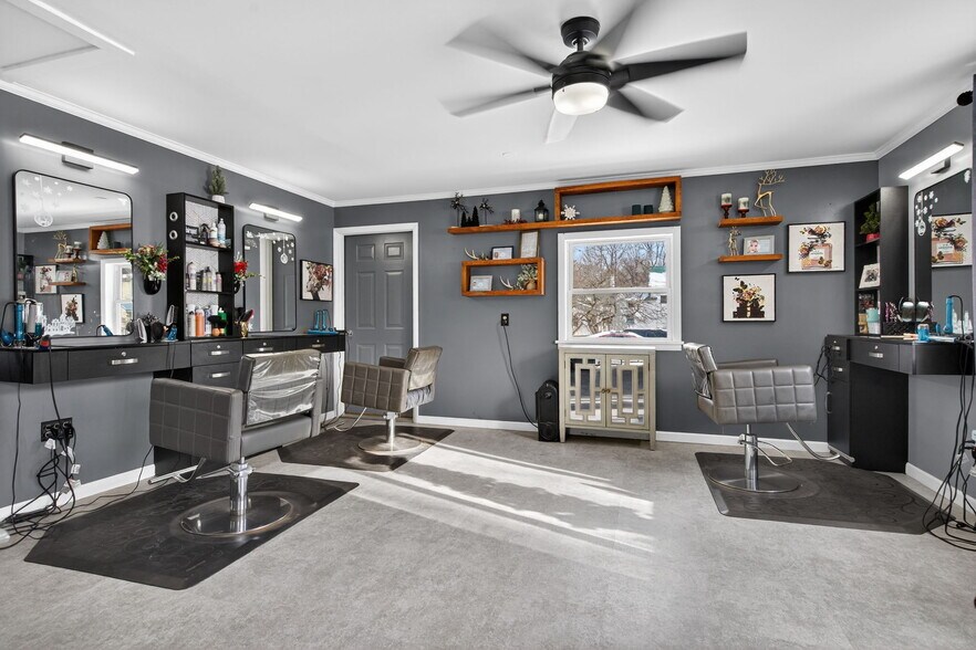 More Photos Of 2353 State Highway 80, West Burlington General Retail For Sale