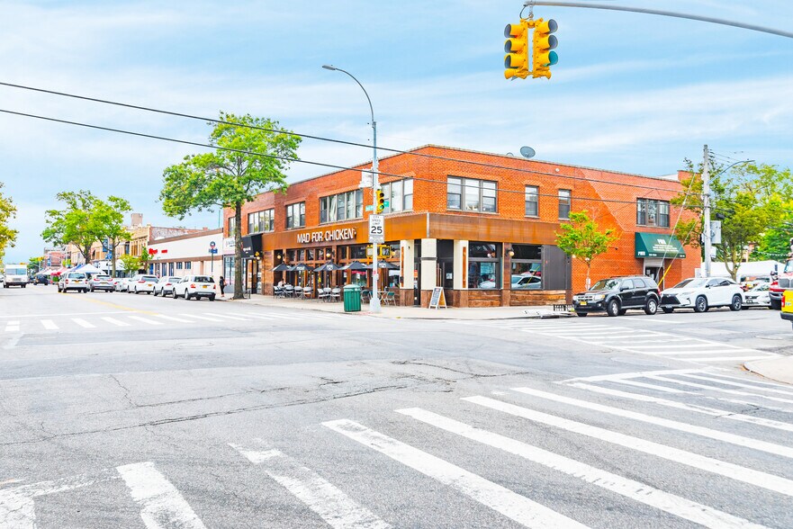 More Photos Of 39-02-39-20 Bell Blvd, Bayside Storefront Retail Office For Lease