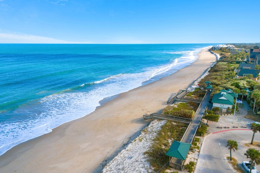 More Photos Of 9300 N A1A, Vero Beach Freestanding For Sale