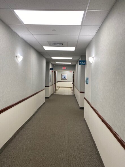 More Photos Of 115 Technology Dr, Trumbull Medical For Lease