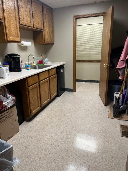 More Photos Of 823 W Spring St, Titusville Medical For Sale