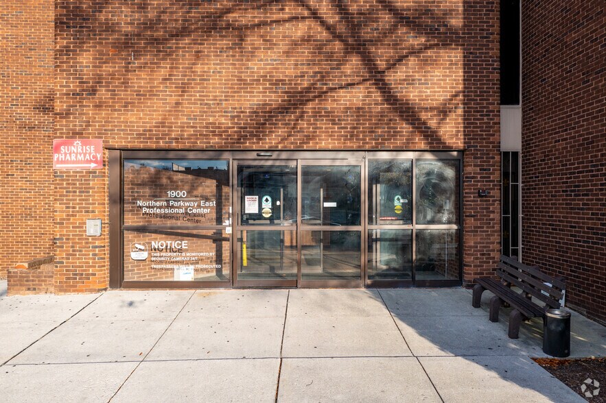 More Photos Of 1900 E Northern Pky, Baltimore Medical For Lease