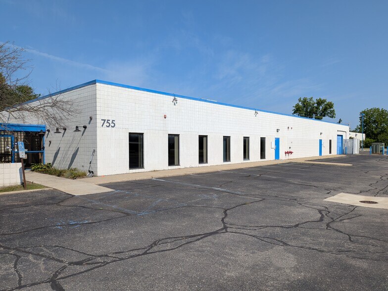 More Photos Of 745-755 Phoenix Dr, Ann Arbor Research And Development For Lease