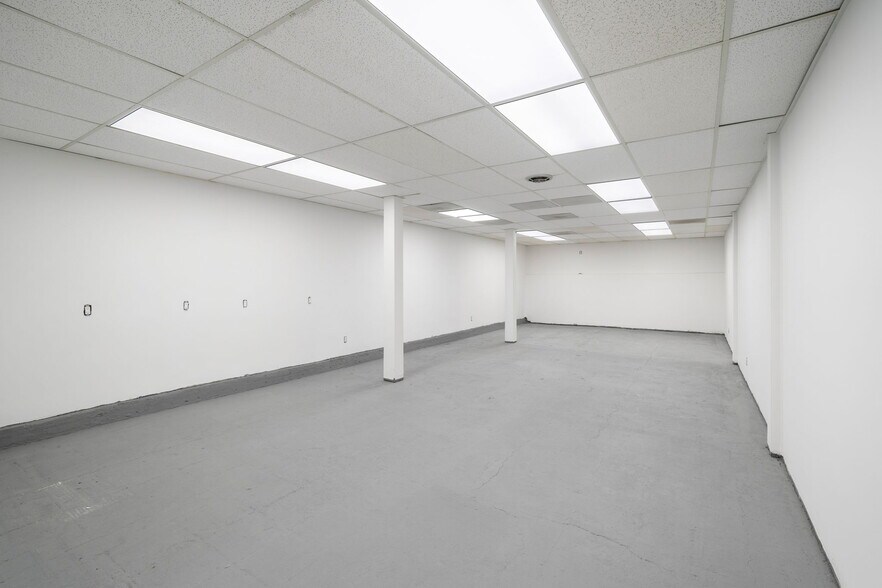 More Photos Of 6181-6185 Mission St, Daly City Storefront Retail Residential For Lease