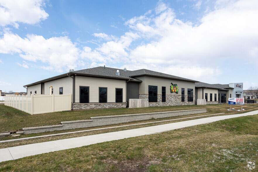 More Photos Of 1606 NW Irvinedale Dr, Ankeny Daycare Center For Lease