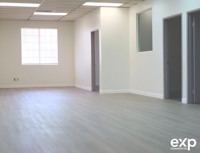 More Photos Of 2414 S Fairview St, Santa Ana Medical For Sale