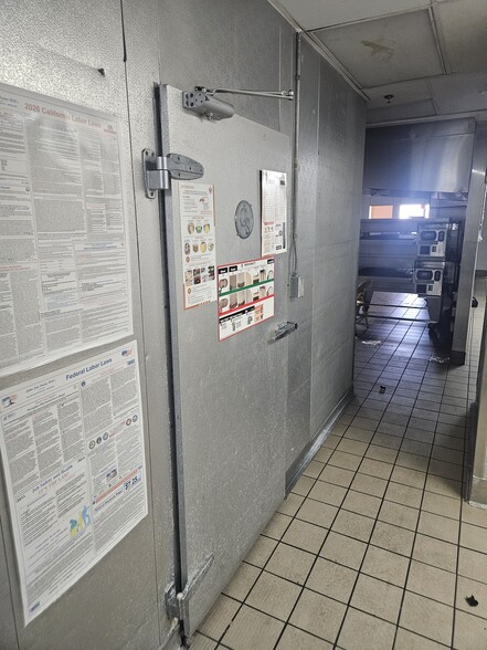 More Photos Of 20305 Anza Ave, Torrance Freestanding For Lease
