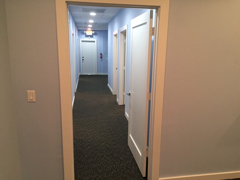 More Photos Of 10887 N Military Trl, Palm Beach Gardens Medical For Lease