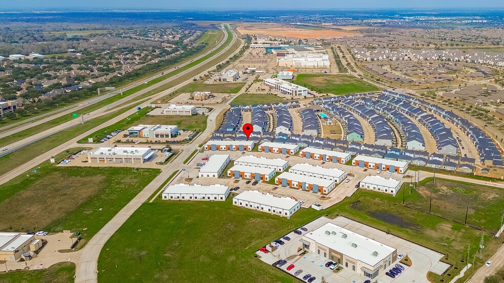 More Photos Of 5151 Meadow Ranch Pky, Richmond Office For Lease