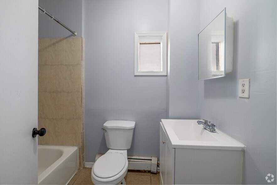 More Photos Of 95 16th Ave, Newark Storefront Retail Residential For Sale