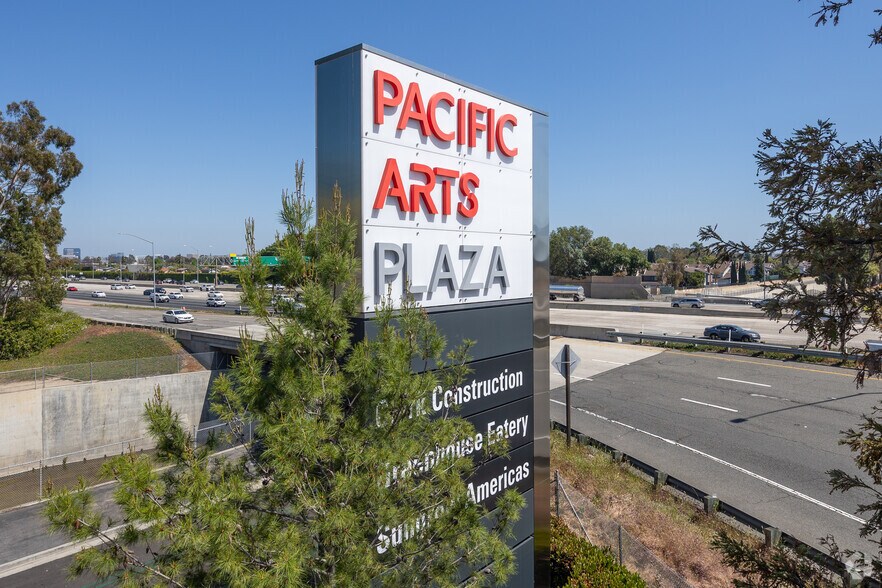 More Photos Of 3200 Park Center Dr, Costa Mesa Office For Lease