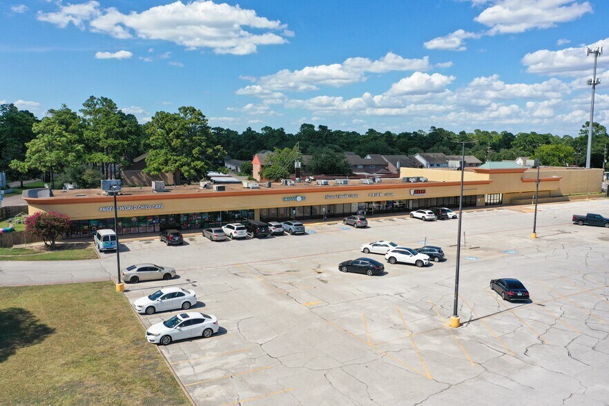 More Photos Of 13300-13350 Jones Rd, Houston Freestanding For Sale