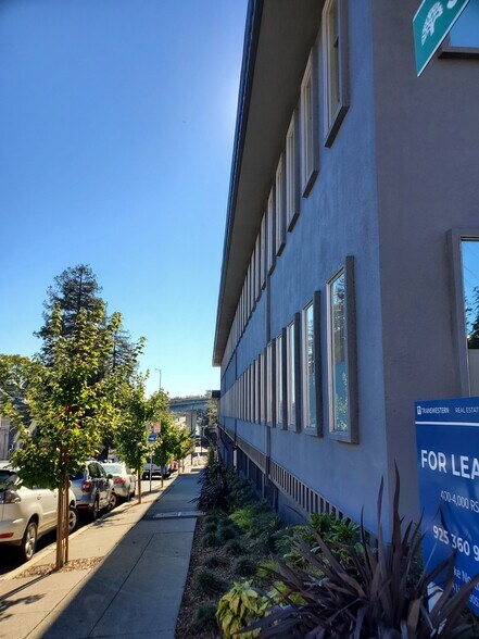 More Photos Of 55 Santa Clara Ave, Oakland Office For Lease