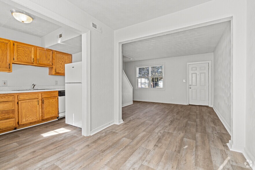 More Photos Of 3817 George Washington Hwy, Portsmouth Apartments For Sale