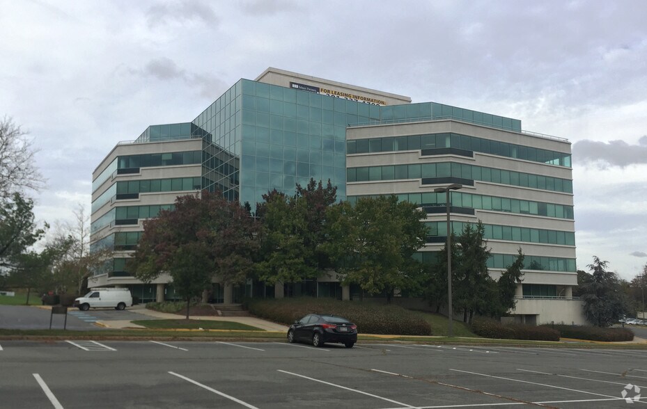 More Photos Of 4041 Powder Mill Rd, Beltsville Office Residential For Lease