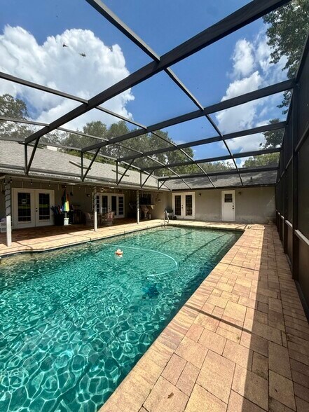 More Photos Of 33322 County Road 437, Sorrento Specialty For Sale