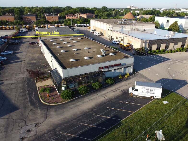 Primary Photo Of 1340 W Ogden Ave, Naperville General Retail For Sale