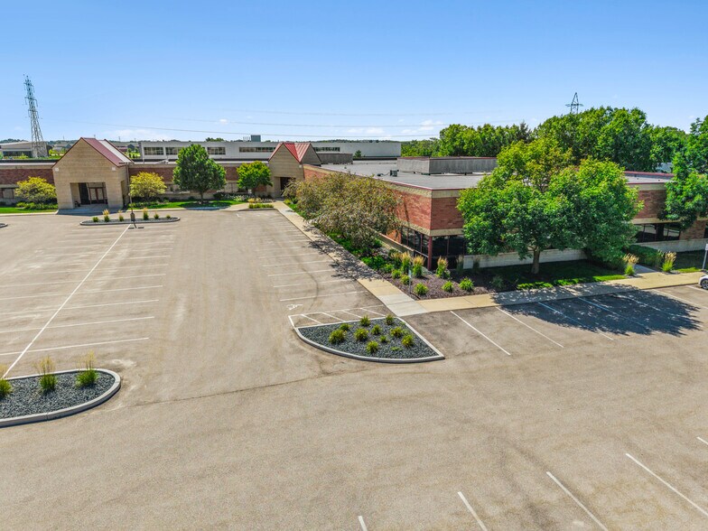 More Photos Of 2908 Marketplace Dr, Madison Office For Sale